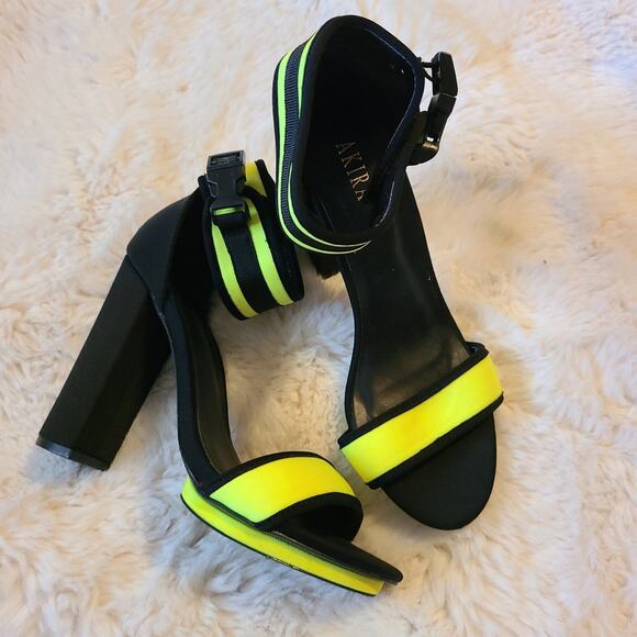 AKIRA neon yellow and black heels size 8 - Picture 1 of 7
